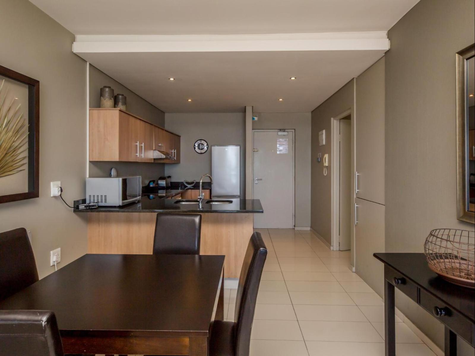 Infinity Self Catering Apartments Bloubergstrand Dış mekan fotoğraf