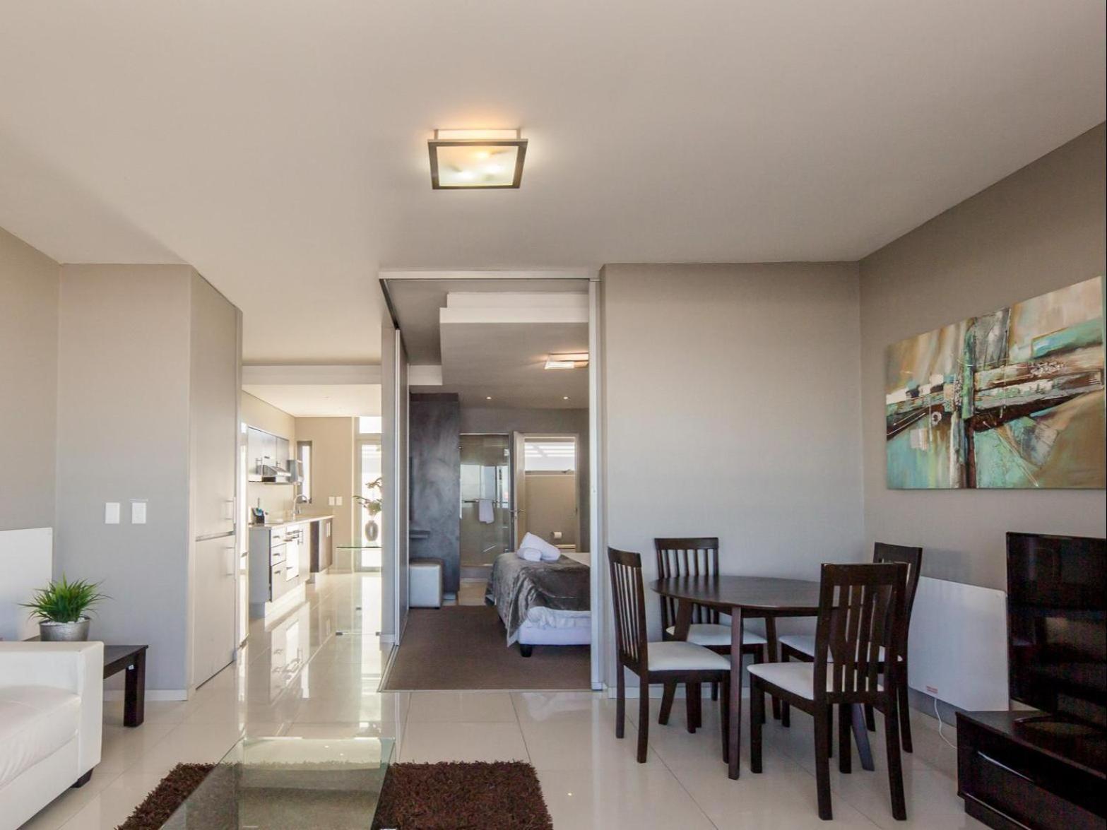 Infinity Self Catering Apartments Bloubergstrand Dış mekan fotoğraf