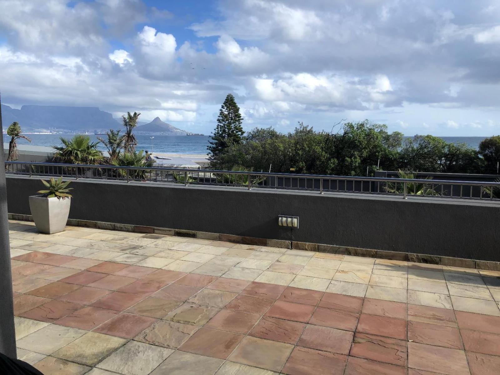 Infinity Self Catering Apartments Bloubergstrand Dış mekan fotoğraf