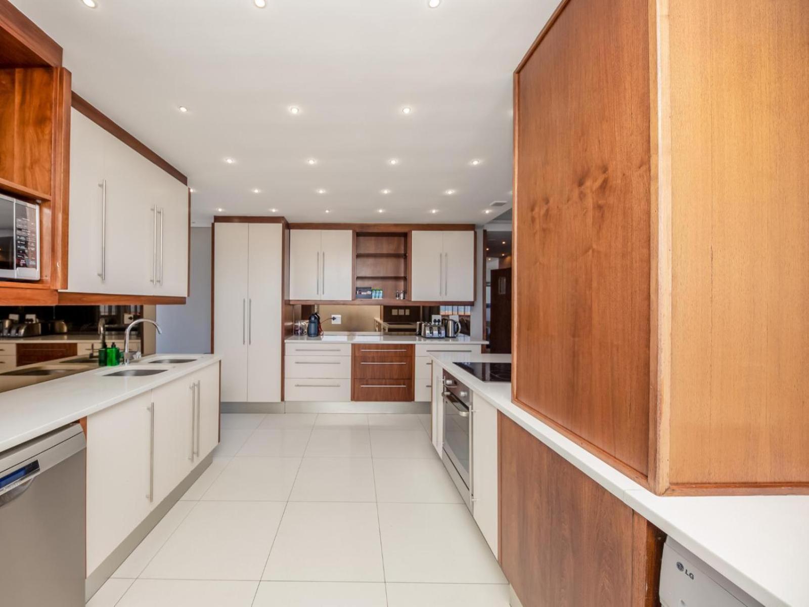 Infinity Self Catering Apartments Bloubergstrand Oda fotoğraf