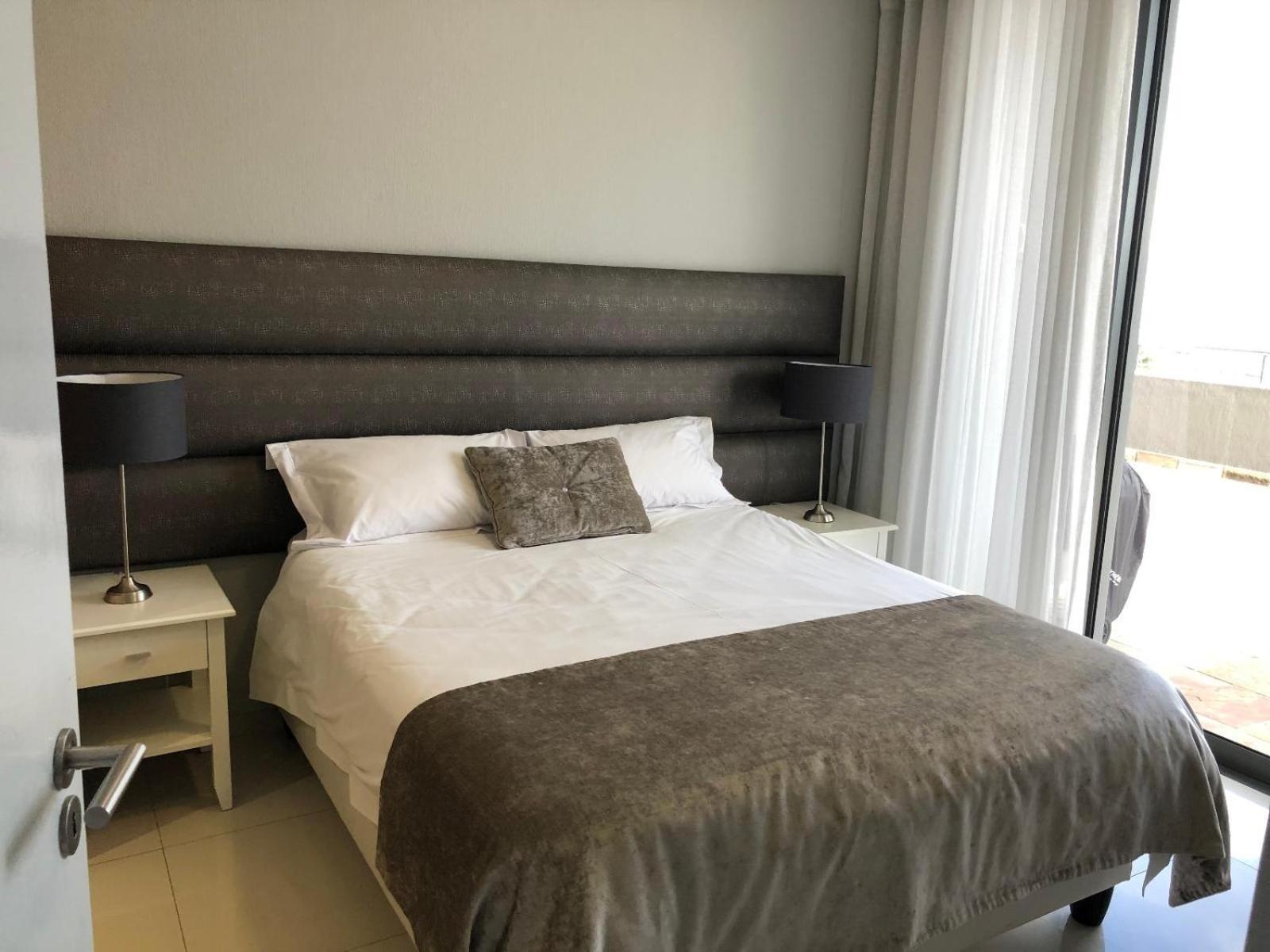 Infinity Self Catering Apartments Bloubergstrand Oda fotoğraf